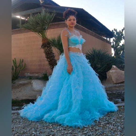 "MARINA" Ocean Blue & White Boho Wedding Ballgown Set - Picture 3 of 15